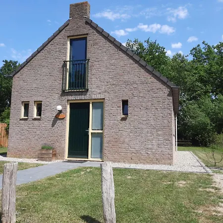 Holiday home Heerlijke Vakantiewoning Ewijk